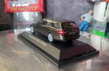 Avtomobil modelləri: Mercedes, 2009 il, 1:43, Dəmir, Ödənişli çatdırılma — 20