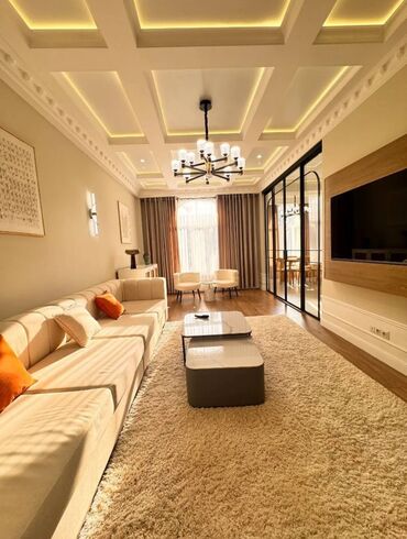флоренция: 3 комнаты, 100 м², Элитка, 10 этаж, Дизайнерский ремонт