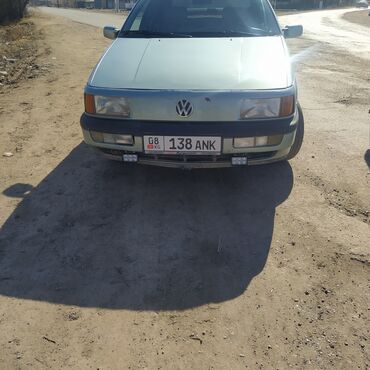 Volkswagen: Volkswagen Passat CC: 1991 г., 1.8 л, Механика, Бензин, Седан