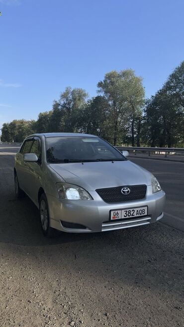 Toyota: Toyota Corolla: 2004 г., 1.6 л, Автоматические, Бензин, Хэтчбэк