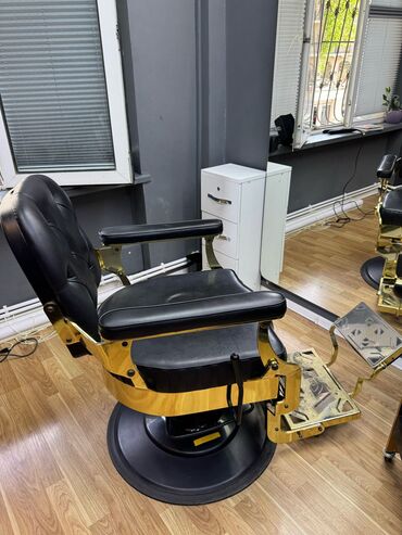 gözəllik salon kreslosu: 800 azn 2 ədəddir