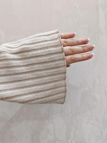 stringer alt geyimi: Qadın trikotaj bluz - Rəng: açıq krem/bej - Material: yumşaq, elastik — 2