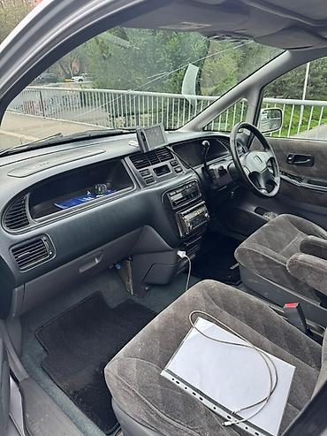 honda inside: Honda Odyssey: 1998 г., 2.3 л, Автомат, Бензин, Минивэн — 4