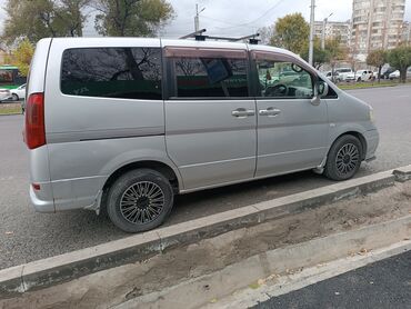 nisan serena: Nissan Serena: 2000 г., 2 л, Вариатор, Бензин, Минивэн