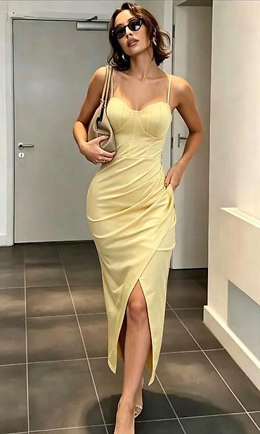 elegant draskovic: Elegantna midi haljina sa korpama i bretelama - Kroj: uska silueta — 3
