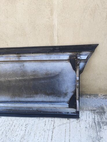 Digər avtomobil ehtiyat hissələri: FORD F-MAX yan spoyler. tək satilir 
Qiymətdə razılaşmaq olar !! — 7