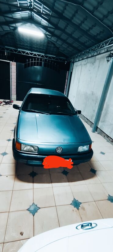 volkswagen passat афто: Volkswagen Passat: 1989 г., 1.8 л, Механика, Бензин, Седан