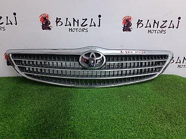 Решетка радиатора Toyota 2004 г., Б/у, Оригинал