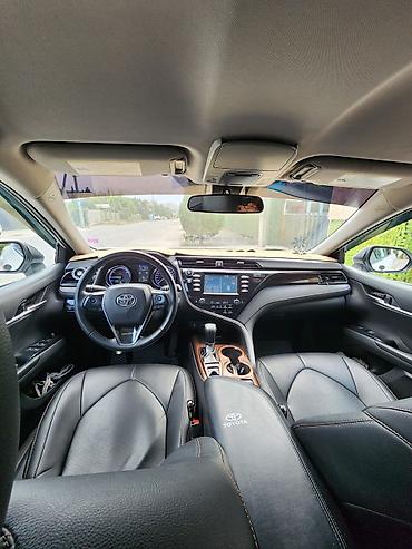 Toyota Camry: 2019 г., 2.5 л, Вариатор, Гибрид, Седан — 8