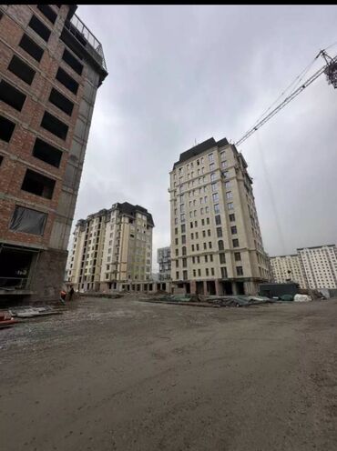 Продажа квартир: 3 комнаты, 109 м², Элитка, 2 этаж, ПСО (под самоотделку)