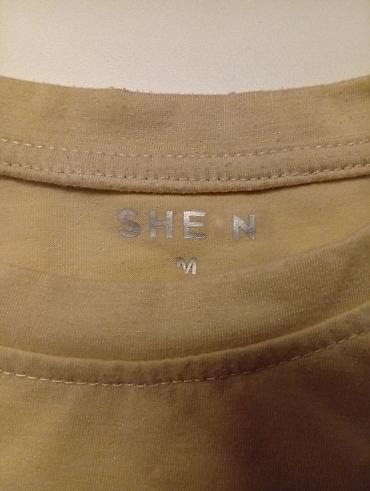 Футболки: Три футболки (черная уже продана) Размер указан на ярлыках на фото — 7