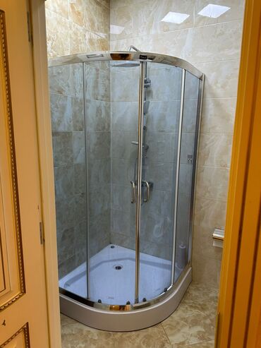 Günlük kirayə mənzillər: 3 otaqlı, Nəsimi r. r-nu — 6