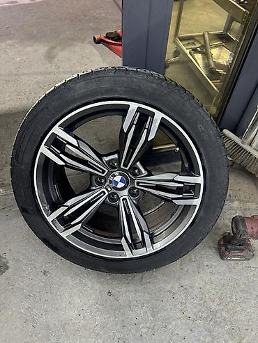 245: 245/40r18 Комплект колес BMW на легкосплавных дисках. - Оригинальные — 4