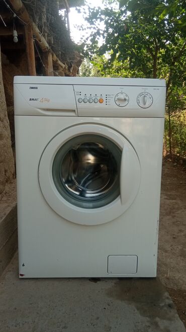 Стиральные машины: Стиральная машина Zanussi, Автомат, До 5 кг