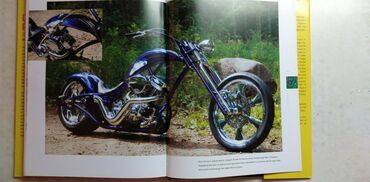 Knjige i stripovi: Katalog: motorcikala 2021. 260 str. sa osnovnim teh. podacima — 10