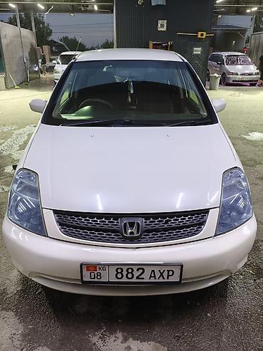 Honda Stream: 2002 г., 2 л, Автомат, Бензин, Универсал at lalafo.kg Honda Stream: 2002 г., 2 л, Автомат, Бензин, Универсал
