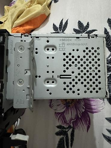 iphone 15 pro max dubai: Hyundai/Kia orijinal avtomobil maqnitofonu (Head Unit) – ön panel və — 1