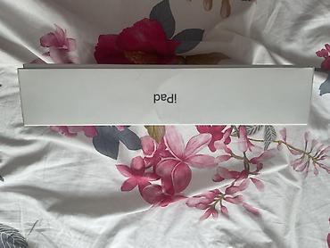 ipad air: Apple iPad, цвет Space Gray, с кнопкой Home и Touch ID. Экран 9.7–10.2 — 7