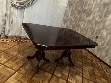 transformer stol: Qonaq masası, İşlənmiş, Transformer, Oval masa, Belarusiya