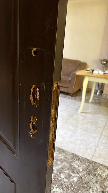 badam ağacı: İşlənmiş Otaq qapısı Çərçivə ilə, Zəmanətsiz, Ünvandan götürmə — 6