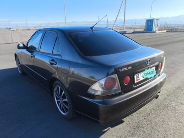 срочно лексус: Lexus IS: 2001 г., 2 л, Автомат, Бензин, Седан