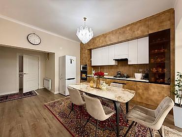 Продажа коттеджей и домов: 📍ул. Логвиненко 🔘5-комнат 🔘117,8м² Представляем вашему вниманию — 4