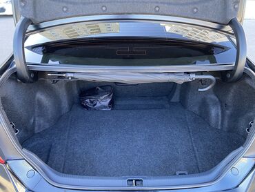 Toyota: Toyota Camry: 2.5 l | 2014 il Sedan — 9