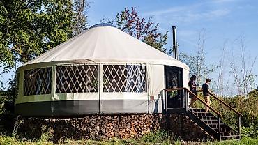 Продажа отелей и хостелов: ТУРИЗМ. Принимаем заказы домики любой сложности для туризма. эко — 8