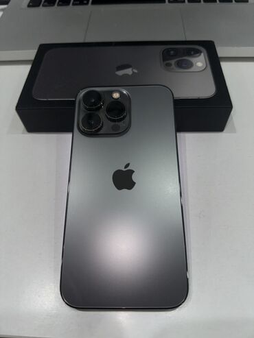 Apple iPhone: IPhone 13 Pro, Б/у, 256 ГБ, Черный, Чехол, Коробка, 85 %