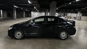 Honda: Honda Civic: 2008 г., 1.8 л, Автомат, Газ, Седан — 3
