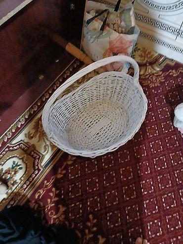 продам люльку: Плетёная корзина с ручкой, белая. - Материал: ивовая лоза (плетение — 2