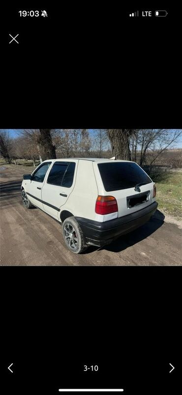 Volkswagen: Volkswagen Golf: 1993 г., 1.8 л, Механика, Бензин, Хэтчбэк