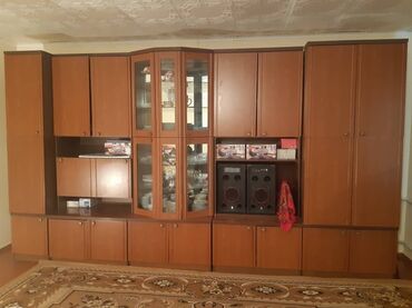 бу мебель в бишкеке: Мебель на заказ, Гостиная, Сервант