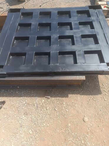 Profillər, şvellerlər: Tərəzi 4-5 tonluq, istənilən rəngdə, rombik naxışlı metal platforma — 6