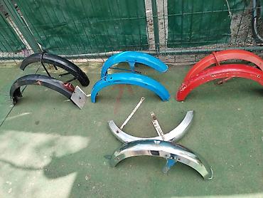 Ostalo: Prednji zadnji blatobrani automatik a 3 2000 dinara u paru Na stanju — 9