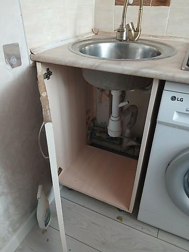 Кухонные гарнитуры: Продаётся кухонный гарнитур, в хорошем состоянии, ширина 1,90 — 8