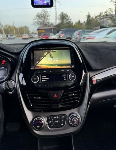 Chevrolet: Chevrolet Spark: 2019 г., 1 л, Автомат, Бензин, Хэтчбэк at lalafo.kg — 3 Chevrolet: Chevrolet Spark: 2019 г., 1 л, Автомат, Бензин, Хэтчбэк — 3