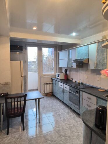 Mənzil kirayələyirəm: 2 otaqlı, 70 kv. m — 6