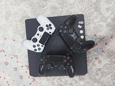 pult ps4: PlayStation 4 Slim 1tlb ela veziyyetde +3 ədəd pult — 2