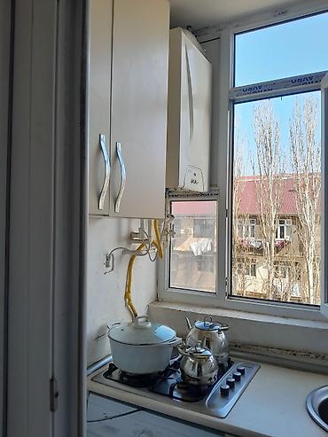 kirayə otaqlar: Satilir 30 kvadrat 10 mkr kristal abseron 2 otaq metbex balkonda — 3