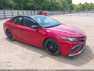 inter: Toyota Camry: 2021 г., 2.5 л, Автомат, Гибрид — 3