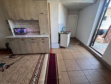 Продажа барачных домов: Шашылыш түрдө барак тибиндеги үй сатылат Району: Пишпек (Локомотив — 1