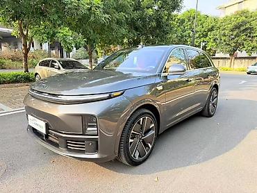 Lixiang: Lixiang L7: 2025 г., Гибрид, Кроссовер — 1