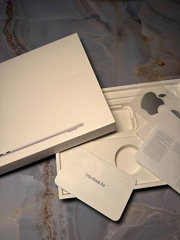 macbook pro m3 pro: Apple MacBook Air 13.6" (M2) – Silver . İdeal vəziyyətdə Apple Macbook — 4