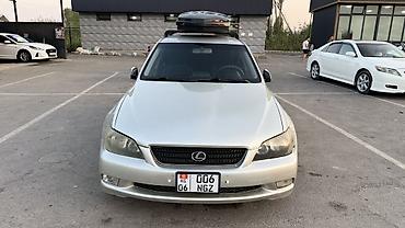 Lexus IS: 2003 г., 2 л, Механика, Бензин, Универсал