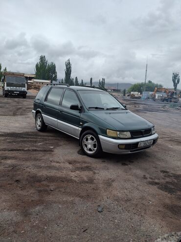 саната dn8: Mitsubishi Space Wagon: 1996 г., 2 л, Механика, Бензин, Минивэн