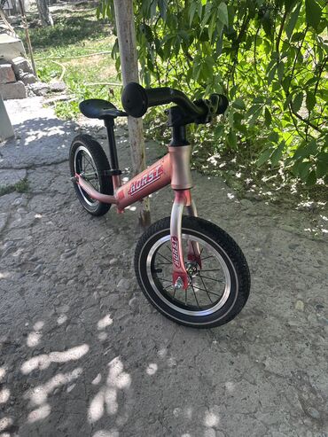 велосипед xiaomi: Детский велосипед, Беговел, 1 - 3 года, Б/у
