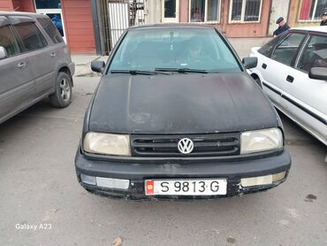 продам машины: Volkswagen Vento: 1994 г., 1.8 л, Механика, Бензин, Седан