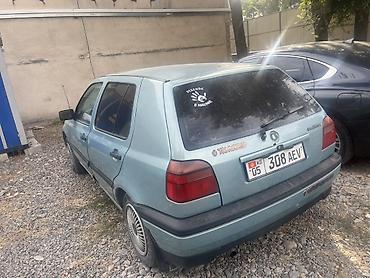 Volkswagen: Volkswagen Golf: 1994 г., 1.6 л, Механика, Бензин, Хэтчбэк — 3
