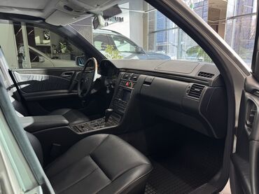 Mercedes-Benz: Mercedes-Benz E-Class: 1998 г., 3.2 л, Автомат, Бензин, Седан at lalafo.kg — 6 Mercedes-Benz: Mercedes-Benz E-Class: 1998 г., 3.2 л, Автомат, Бензин, Седан — 6